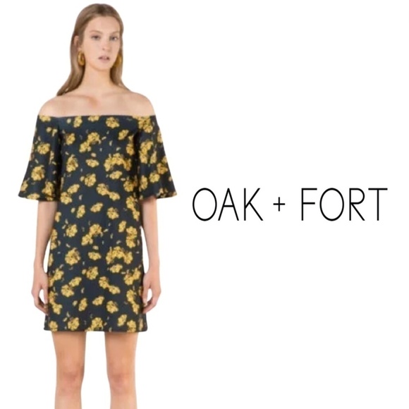 Oak + Fort Navy Blue Yellow Floral Off Shoulder Bell Short Sleeve Dress - Size M - Picture 1 of 10
